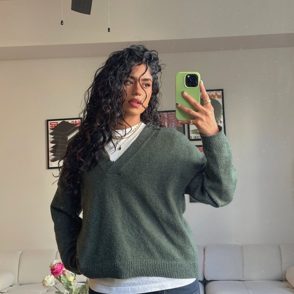 Meet your Posher, Aiswarya